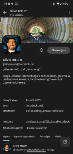 Profil tego bloga widoczny w Megalodonie. Na górze obrazek nagłówkowy z rowerem stojącym na tle tunelu, awatar z moją głową na tle roweru, nazwa, handle oraz biogram. Poniżej data dołączenia, adres bloga, profilów na Mastodonie i Pixelfedzie.