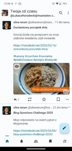 Ten sam ekran, tylko z jasnym motywem. Biel, czarny tekst i niebieskie odnośniki i akcenty.